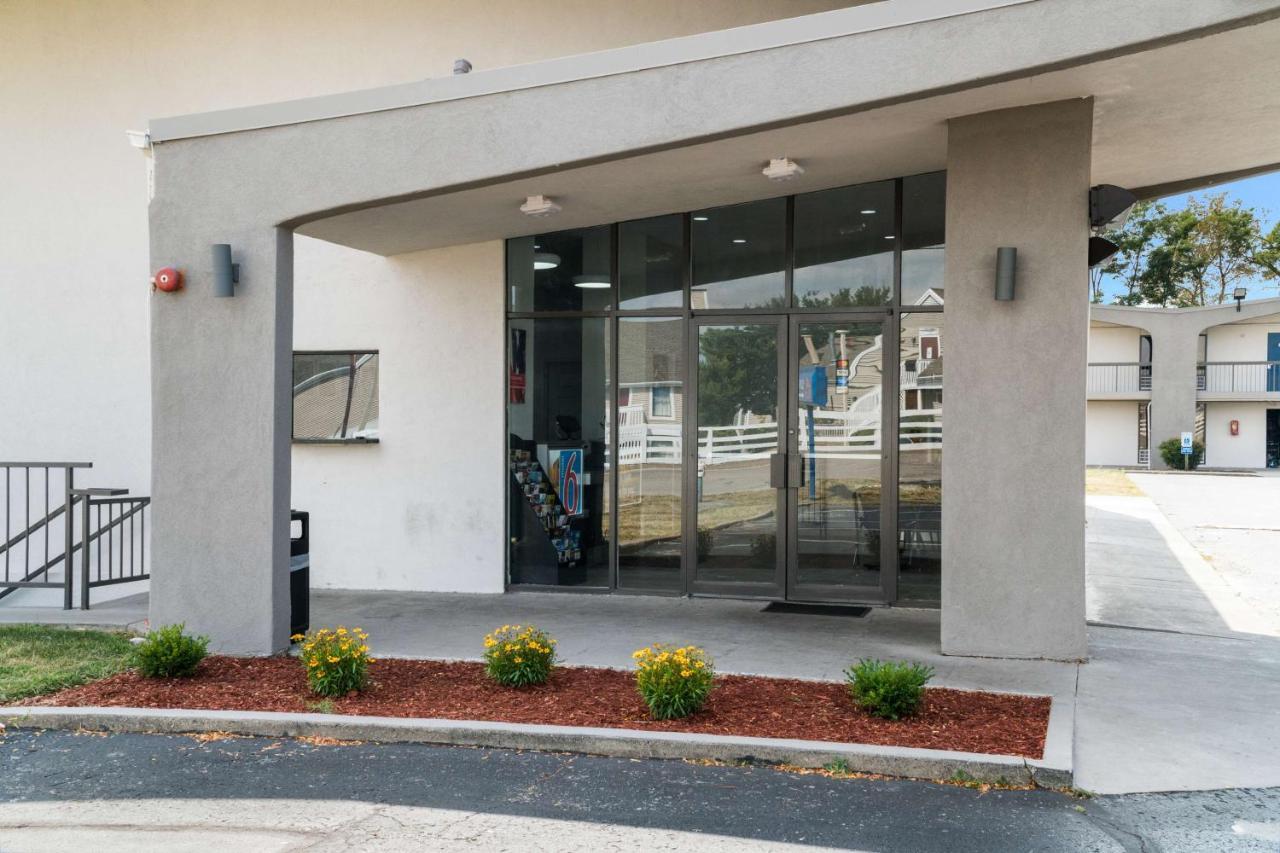 Motel 6-Lexington, Ky - Airport Exterior foto